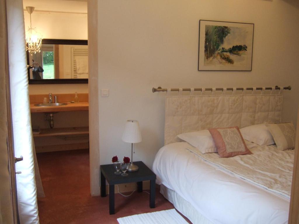 Bed and Breakfast La Belle Epoque Sansac-de-Marmiesse Номер фото